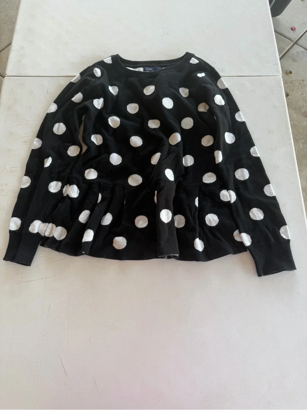 GAPKIDS Black Crewneck Sweater with White Polka Dots